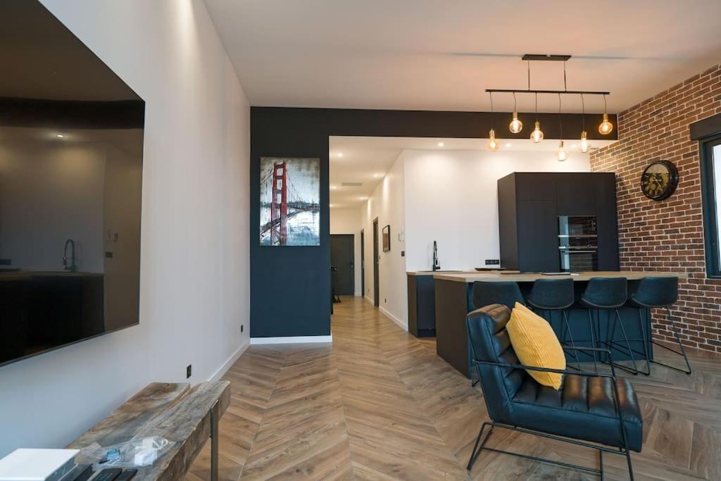 Appartement D'Exception En Centre Ville Sur Quai 塞特港 外观 照片